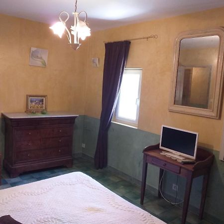 Mas Des Sources Hotel Visan Luaran gambar