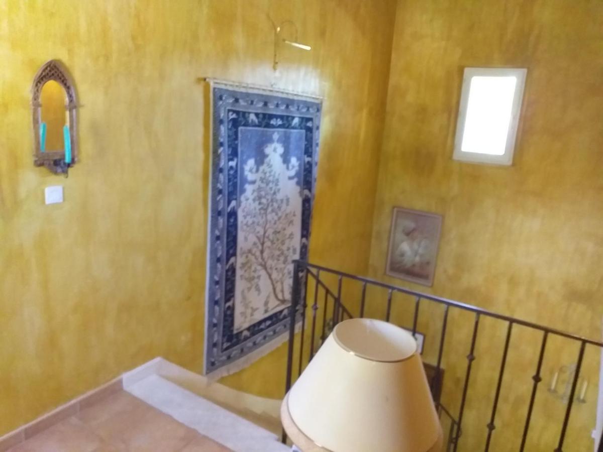 Mas Des Sources Hotel Visan Luaran gambar