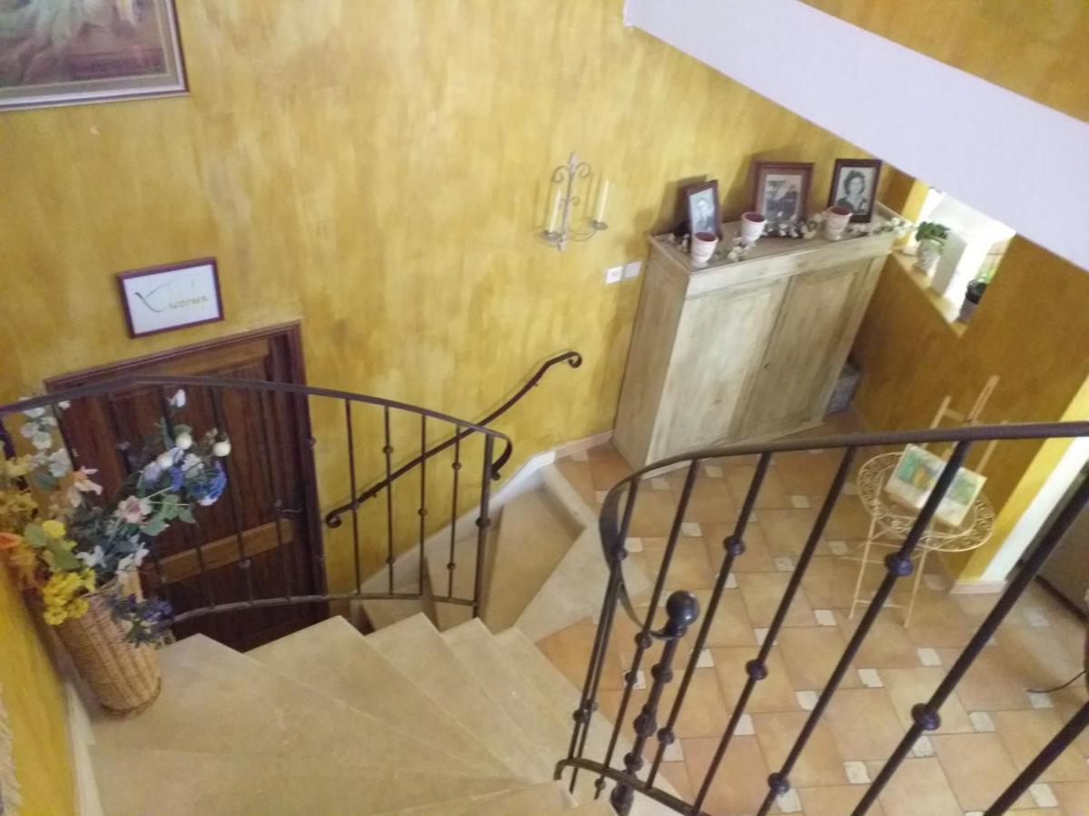 Mas Des Sources Hotel Visan Luaran gambar